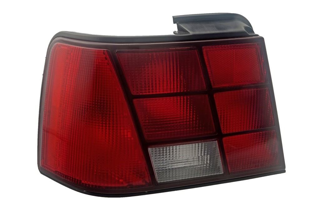 Foto de Conjunto de luz trasera para Hyundai Excel 1990 Marca AUTO 7 Nmero de Parte 588-0012