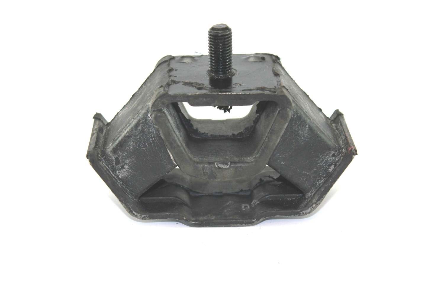 Foto de Montura de Transmisin Automtica para Mercedes-Benz 300SD 1985 Marca DEA PRODUCTS Nmero de Parte A7051