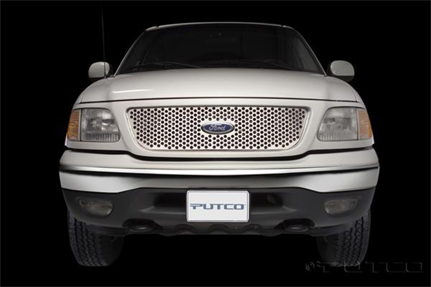 Foto de Insercion de parrilla / rejilla  Punch para Ford F-150 1997 Marca PUTCO Número de Parte 84130