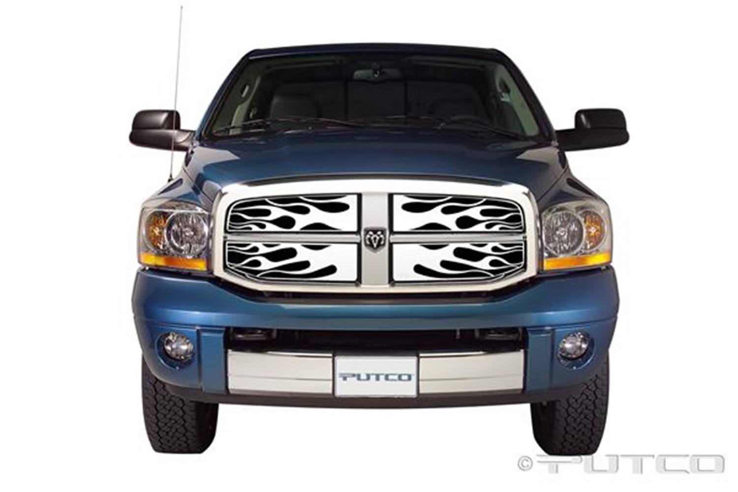 Foto de Insercion de parrilla / rejilla  Flaming Inferno para Dodge Ram 1500 2006 2007 2008 Dodge Ram 2500 2006 2007 2008 Marca PUTCO Nmero de Parte 89156