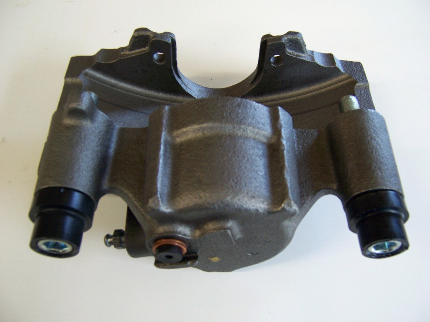 Foto de Caliper de Freno de Disco Semi-Loaded para Chevrolet Tahoe 2003 Marca RETECH Nmero de Parte C4940