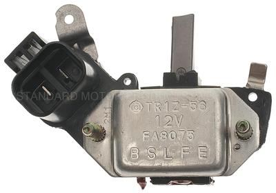 Foto de Regulador de Voltaje para Nissan Pathfinder 1987 1988 1989 Nissan D21 1987 1988 Marca STANDARD MOTOR Nmero de Parte VR-464