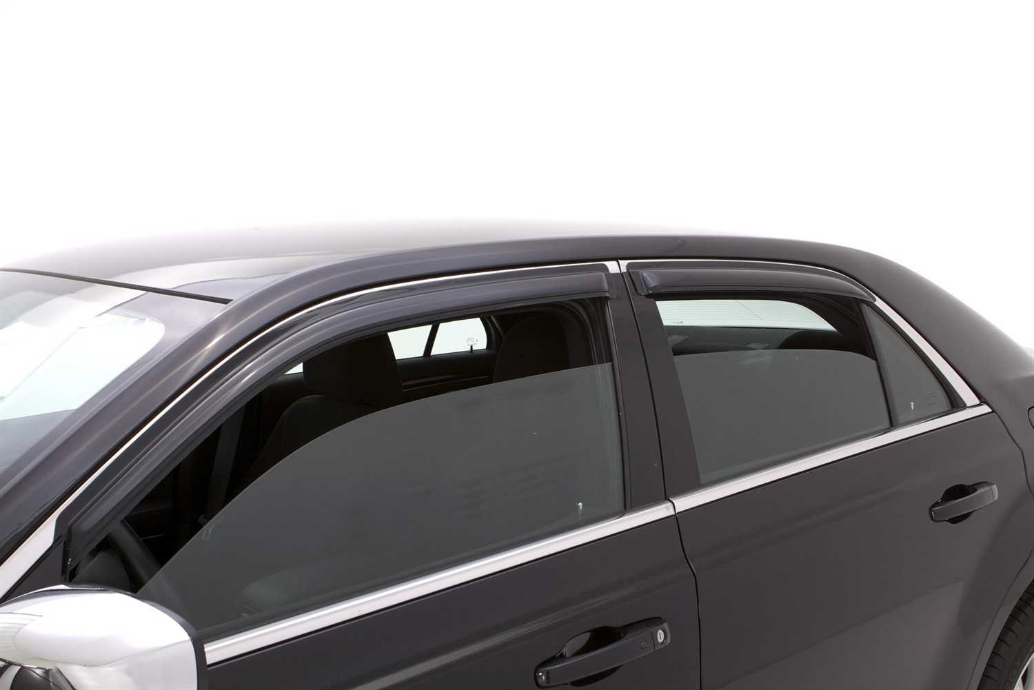 Chrysler 300 rear window visor #3