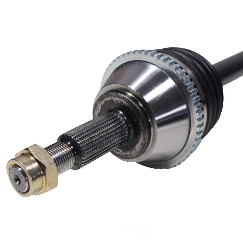 GSP NORTH AMERICA INC. - New CV Axle - AD8 - ncv11121