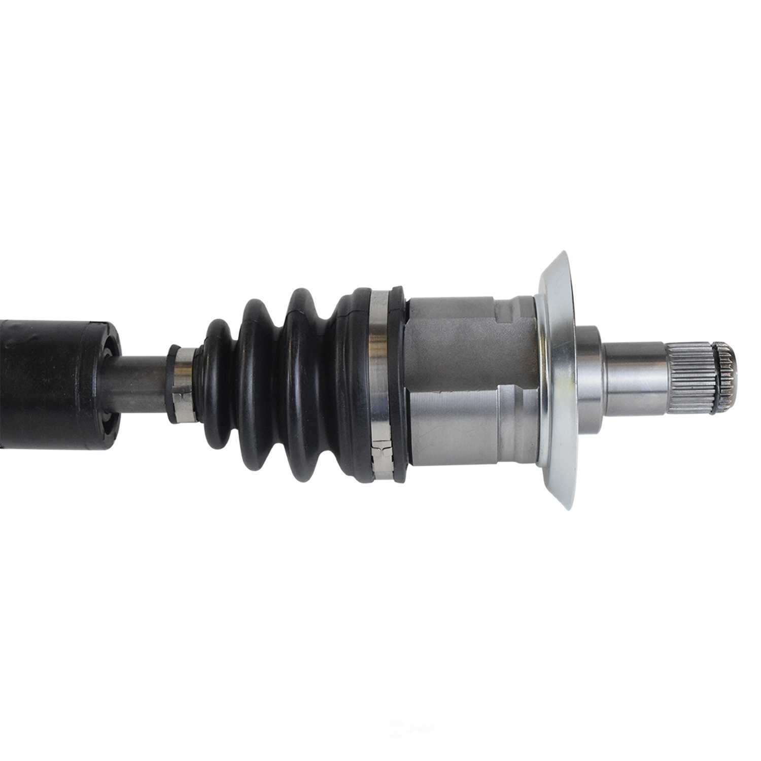 GSP NORTH AMERICA INC. - New CV Axle - AD8 - ncv49014