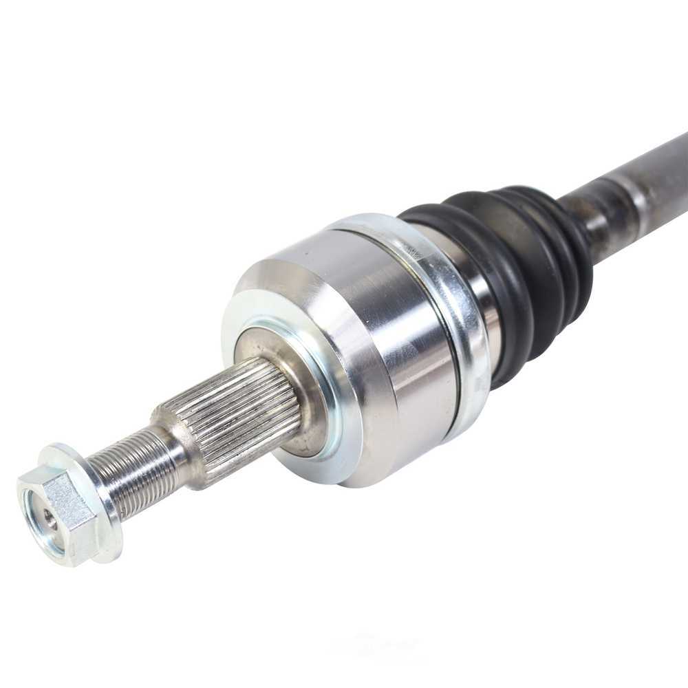 GSP NORTH AMERICA INC. - New CV Axle - AD8 - ncv17010