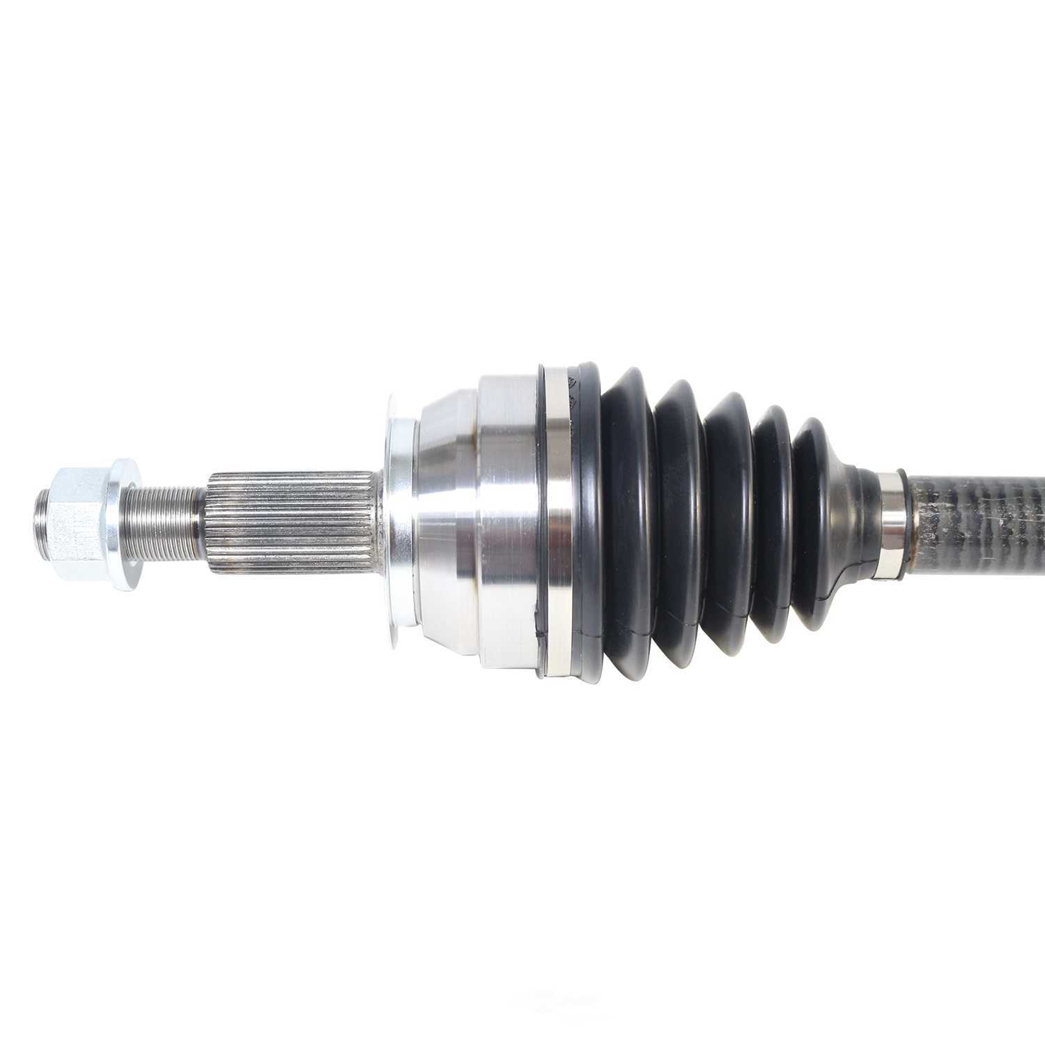 GSP NORTH AMERICA INC. - New CV Axle - AD8 - ncv39080