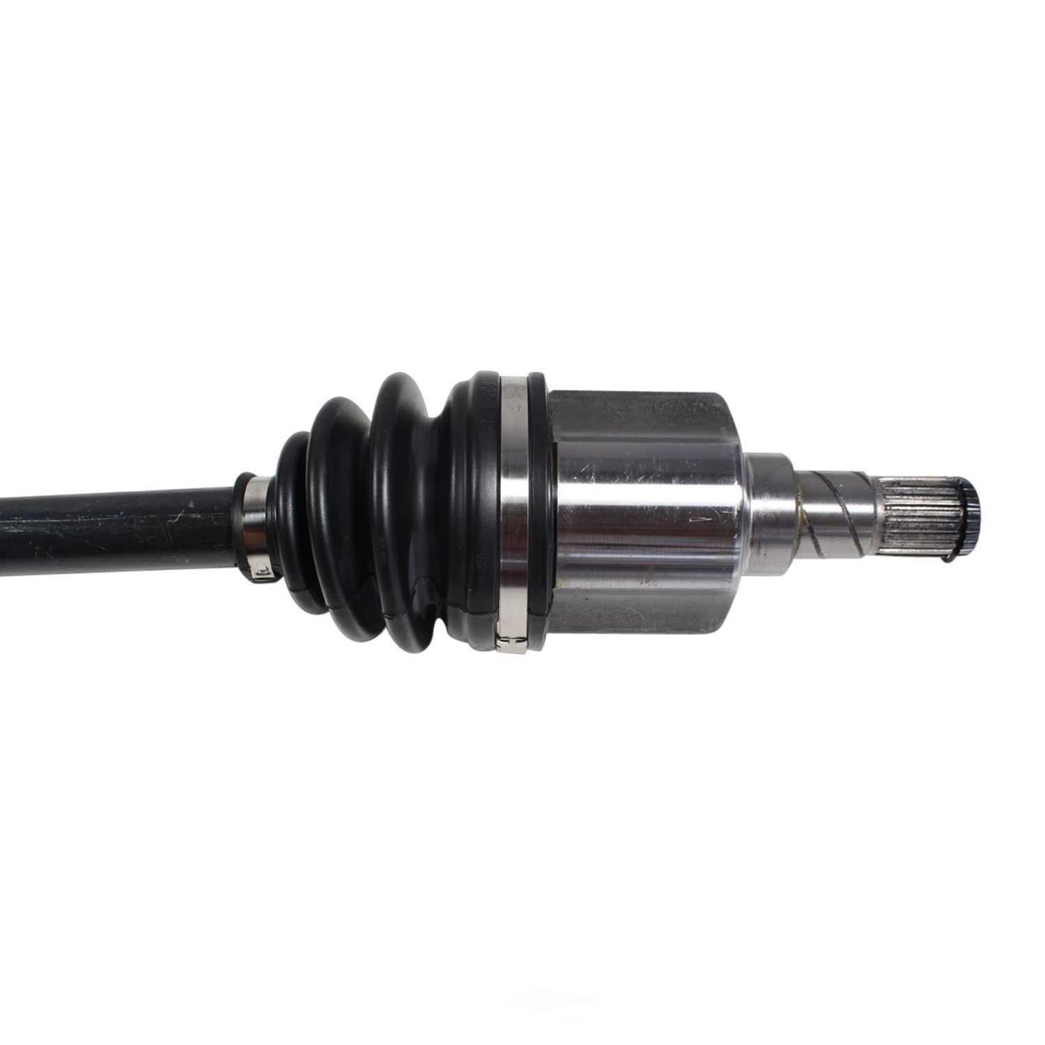 GSP NORTH AMERICA INC. - New CV Axle - AD8 - ncv33506