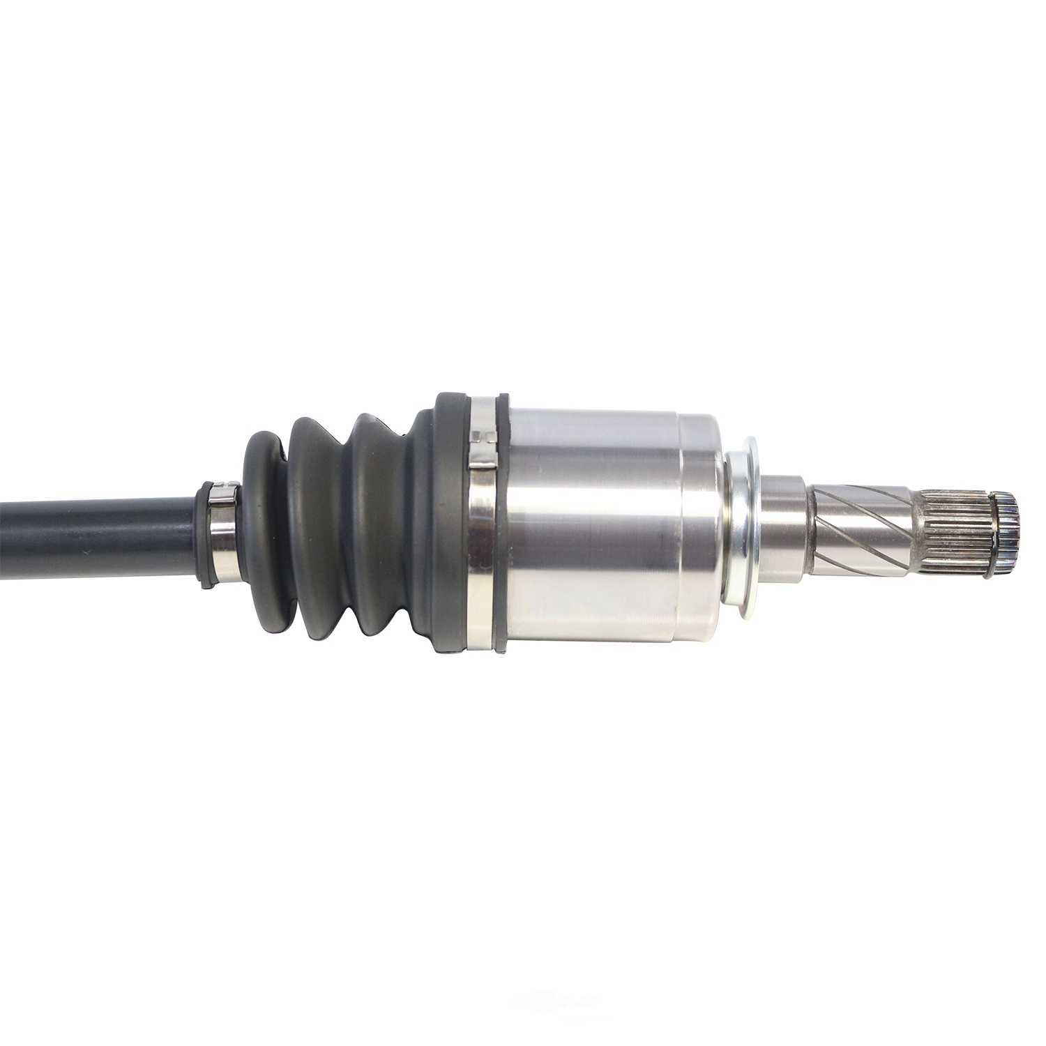GSP NORTH AMERICA INC. - New CV Axle - AD8 - ncv66067