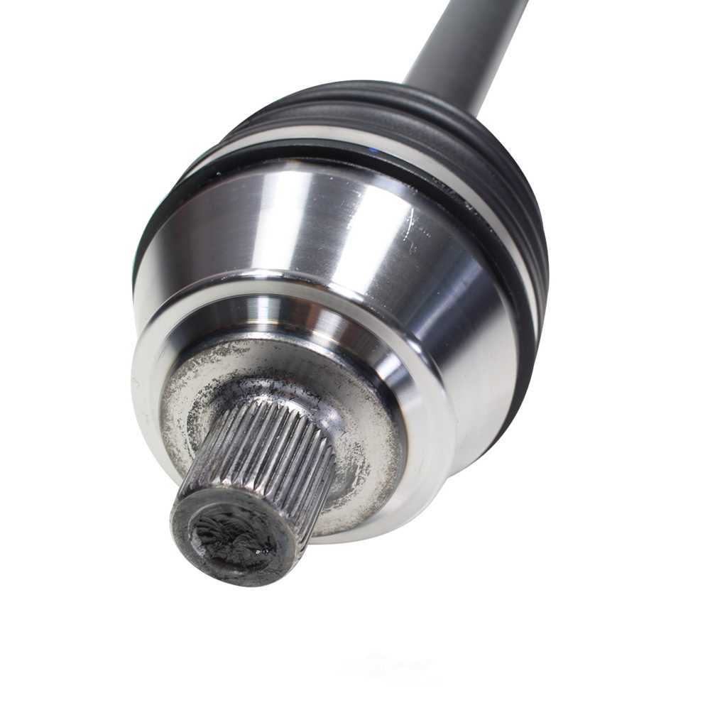 GSP NORTH AMERICA INC. - New CV Axle - AD8 - ncv23643