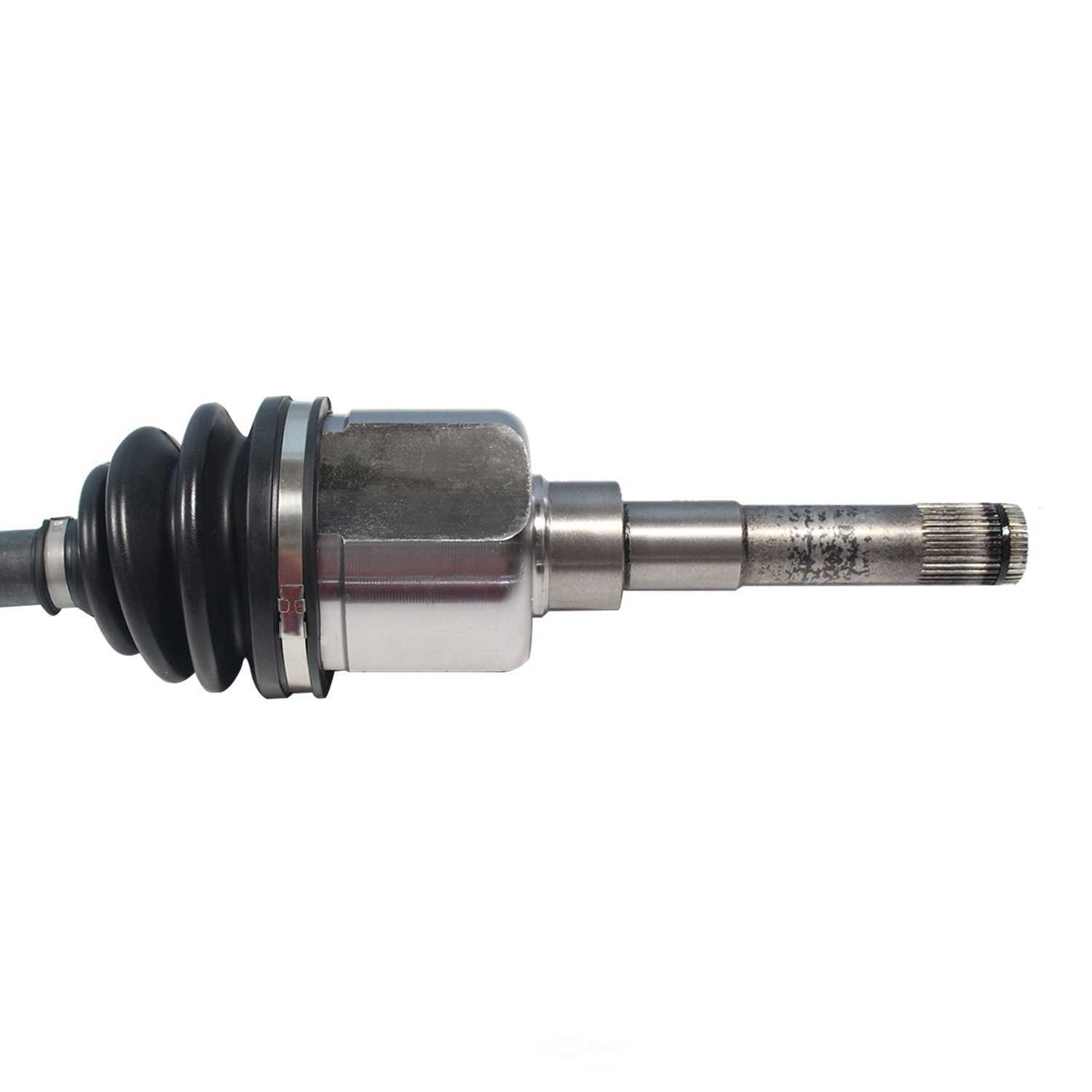 GSP NORTH AMERICA INC. - New CV Axle - AD8 - ncv11533