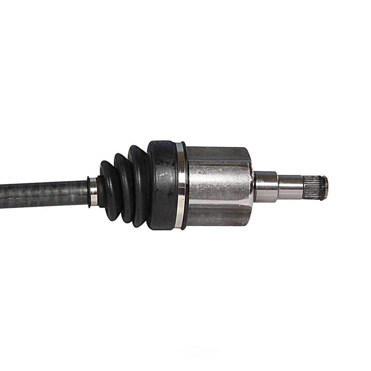 GSP NORTH AMERICA INC. - New CV Axle - AD8 - ncv10606