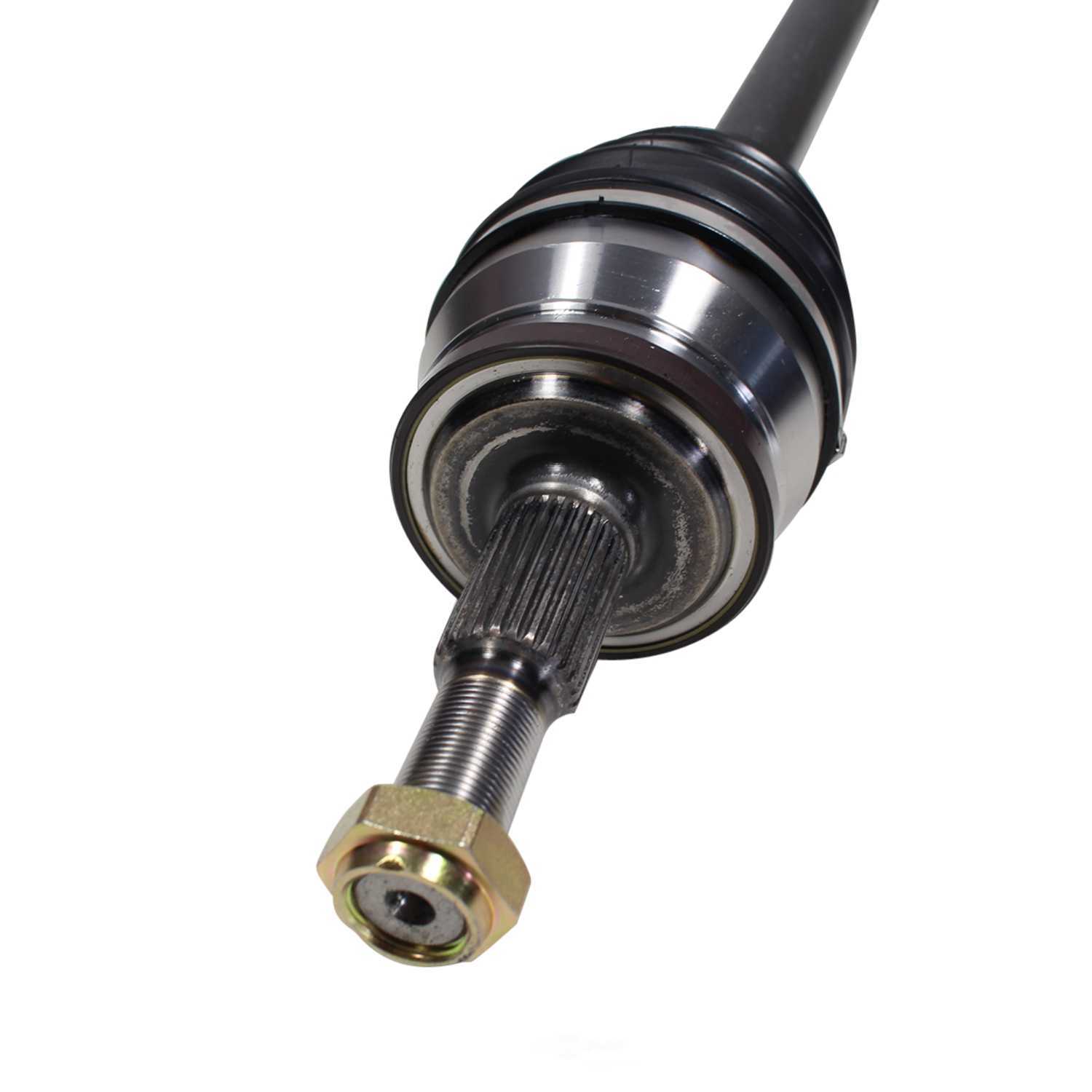 GSP NORTH AMERICA INC. - New CV Axle - AD8 - ncv12070