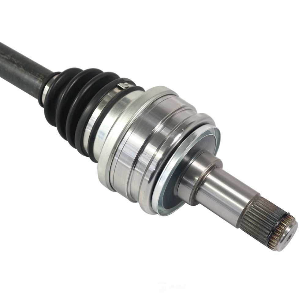 GSP NORTH AMERICA INC. - New CV Axle - AD8 - ncv69119
