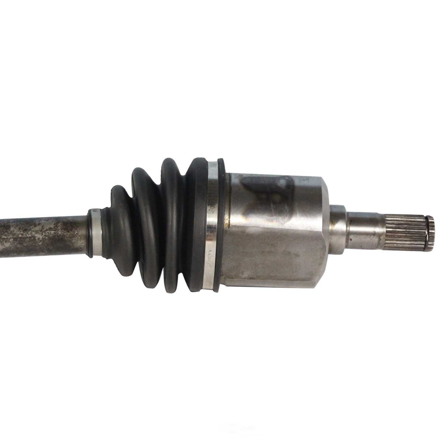 GSP NORTH AMERICA INC. - New CV Axle - AD8 - ncv51574
