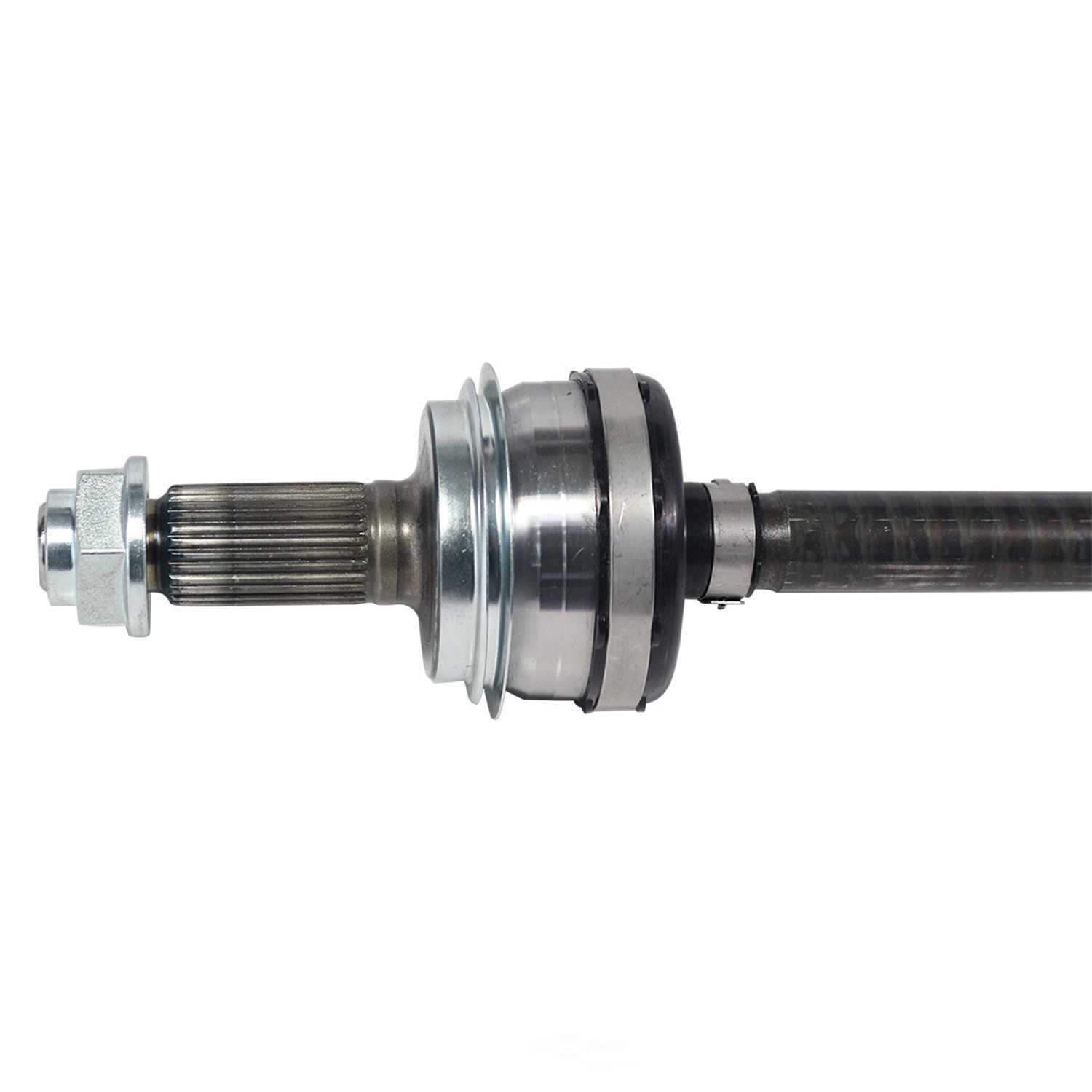 GSP NORTH AMERICA INC. - New CV Axle - AD8 - ncv21057
