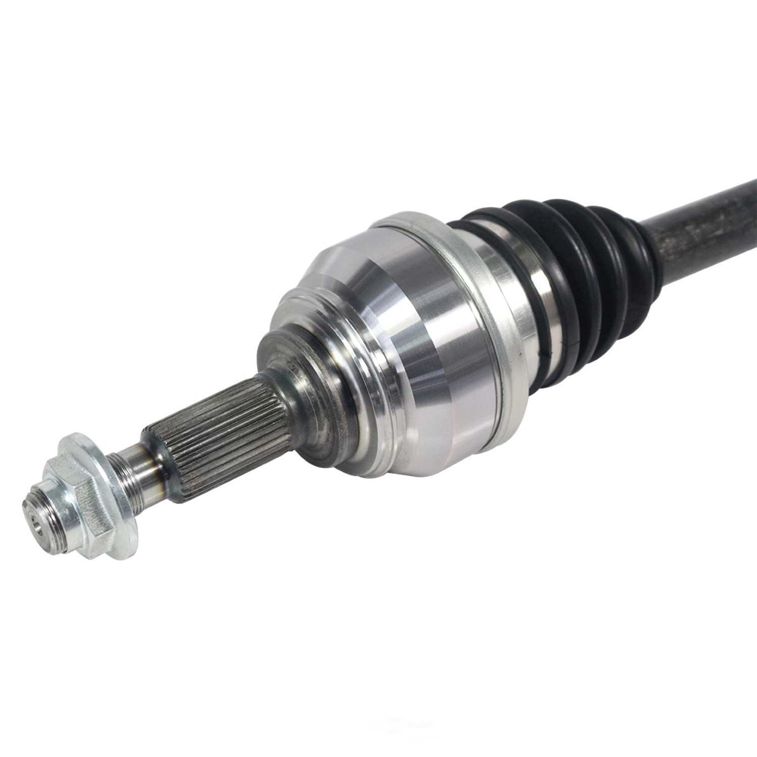 GSP NORTH AMERICA INC. - New CV Axle - AD8 - ncv69120