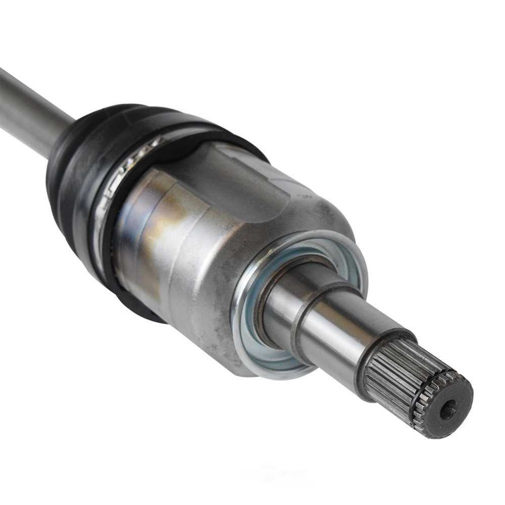 GSP NORTH AMERICA INC. - New CV Axle - AD8 - ncv69100