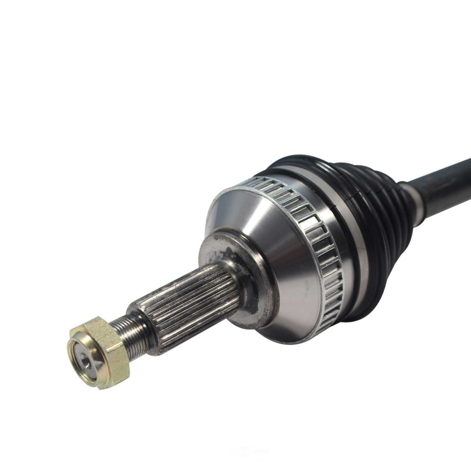 GSP NORTH AMERICA INC. - New CV Axle - AD8 - ncv11543