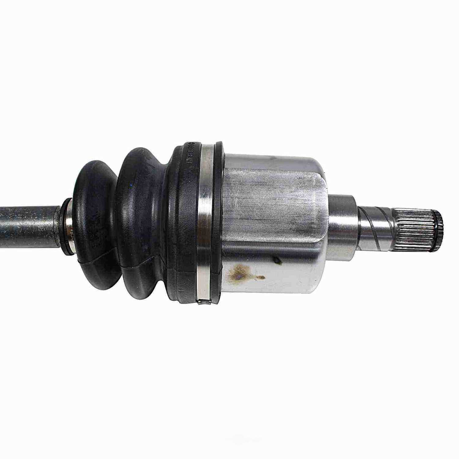 GSP NORTH AMERICA INC. - New CV Axle - AD8 - ncv49504