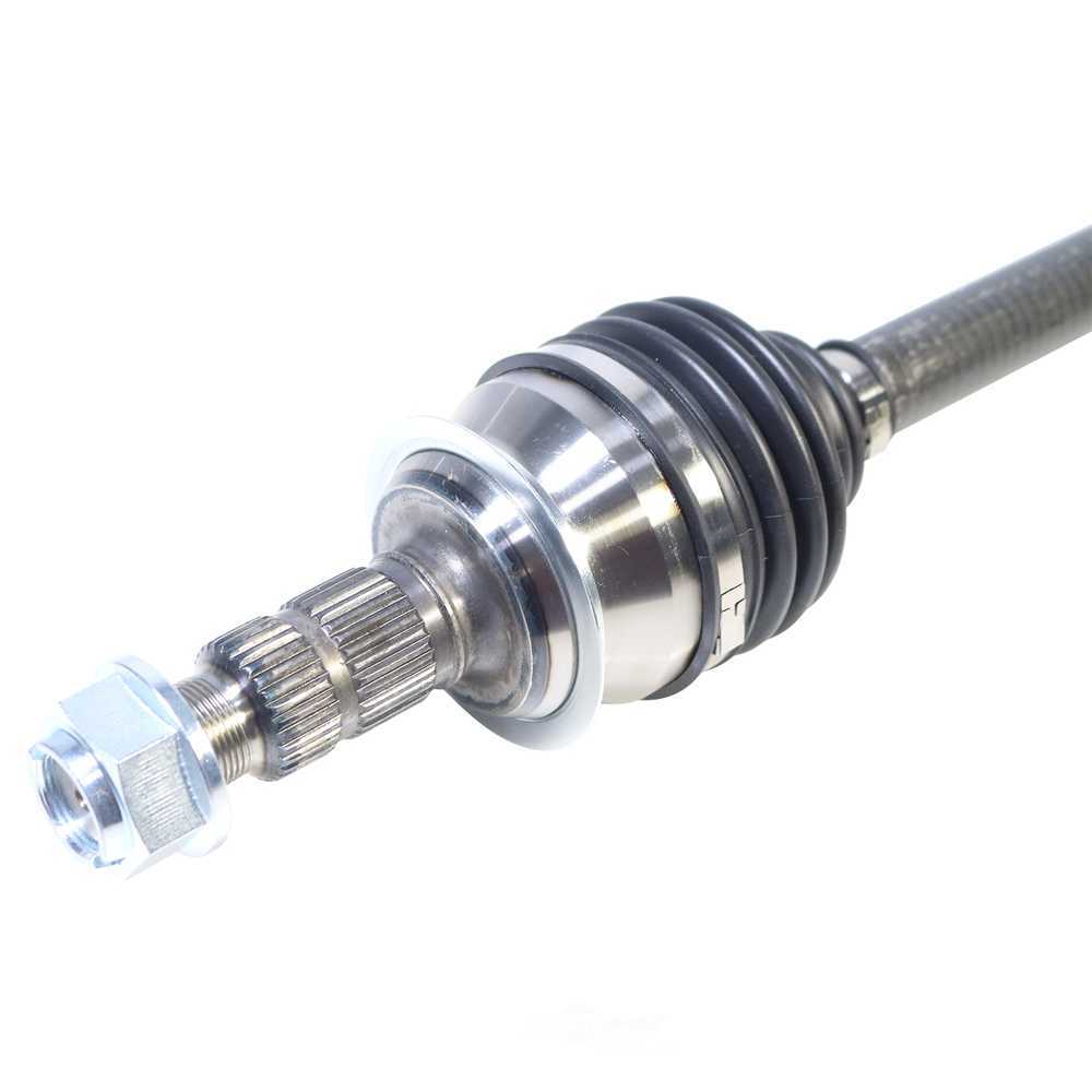 GSP NORTH AMERICA INC. - New CV Axle - AD8 - ncv16009