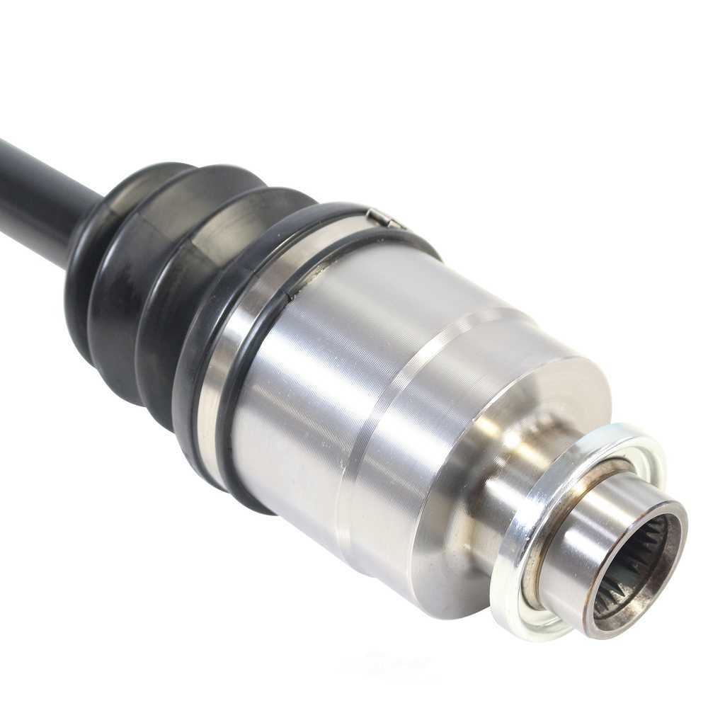GSP NORTH AMERICA INC. - New CV Axle - AD8 - ncv21082