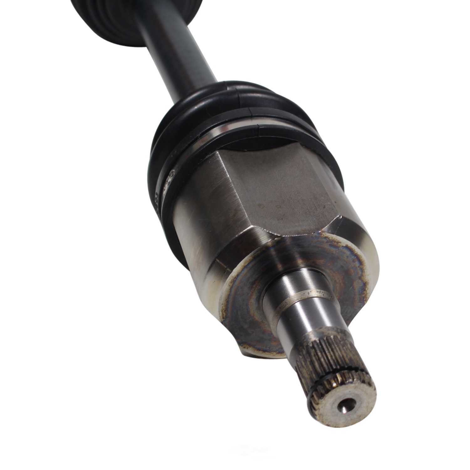 GSP NORTH AMERICA INC. - New CV Axle - AD8 - ncv72109