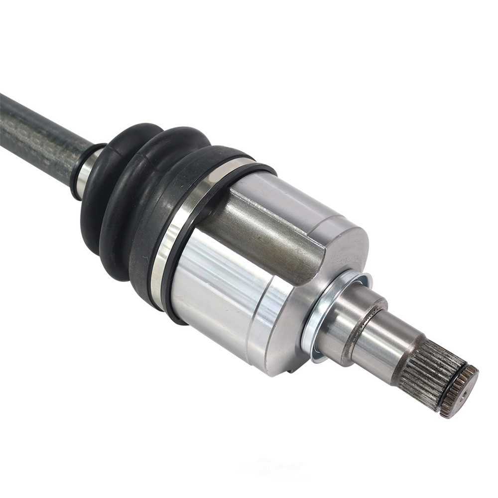 GSP NORTH AMERICA INC. - New CV Axle - AD8 - ncv13004