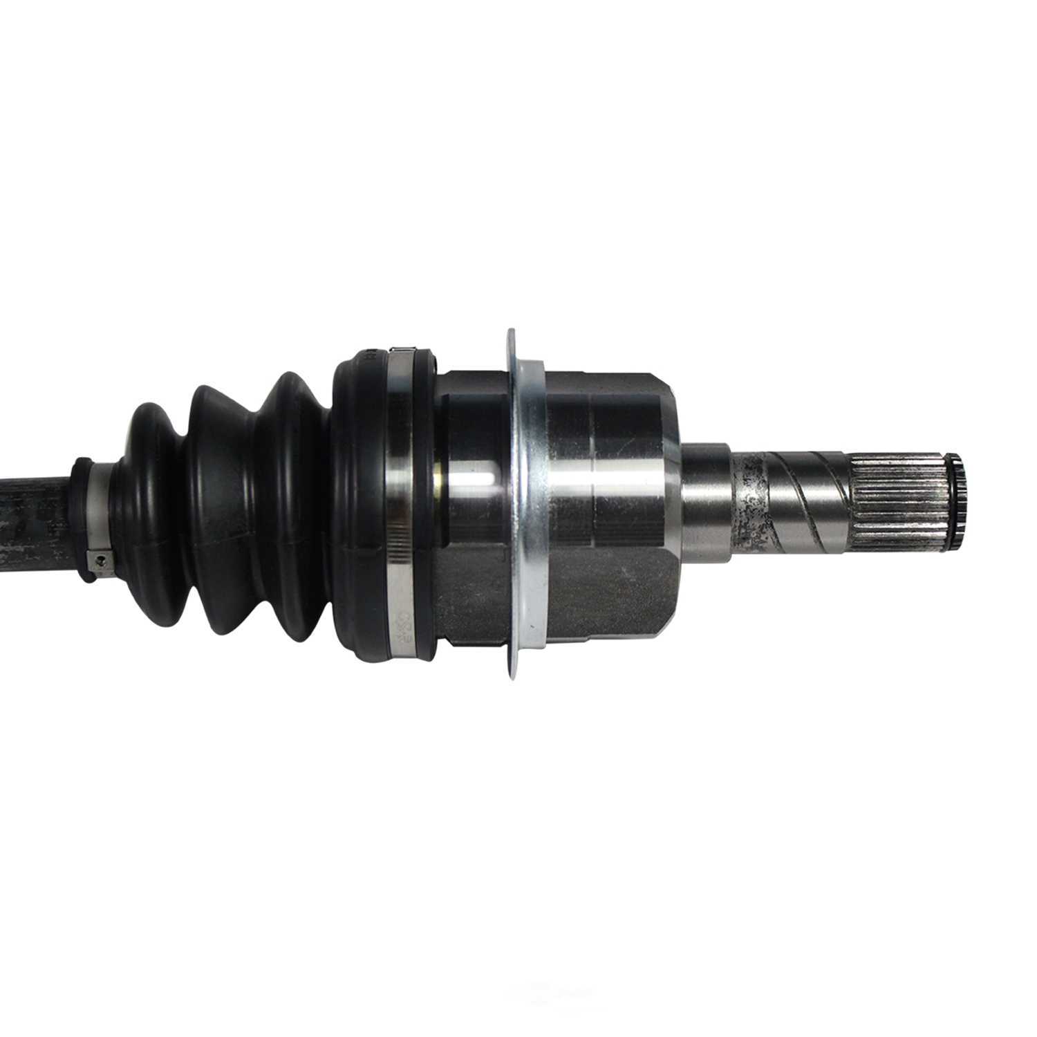 GSP NORTH AMERICA INC. - New CV Axle - AD8 - ncv47018