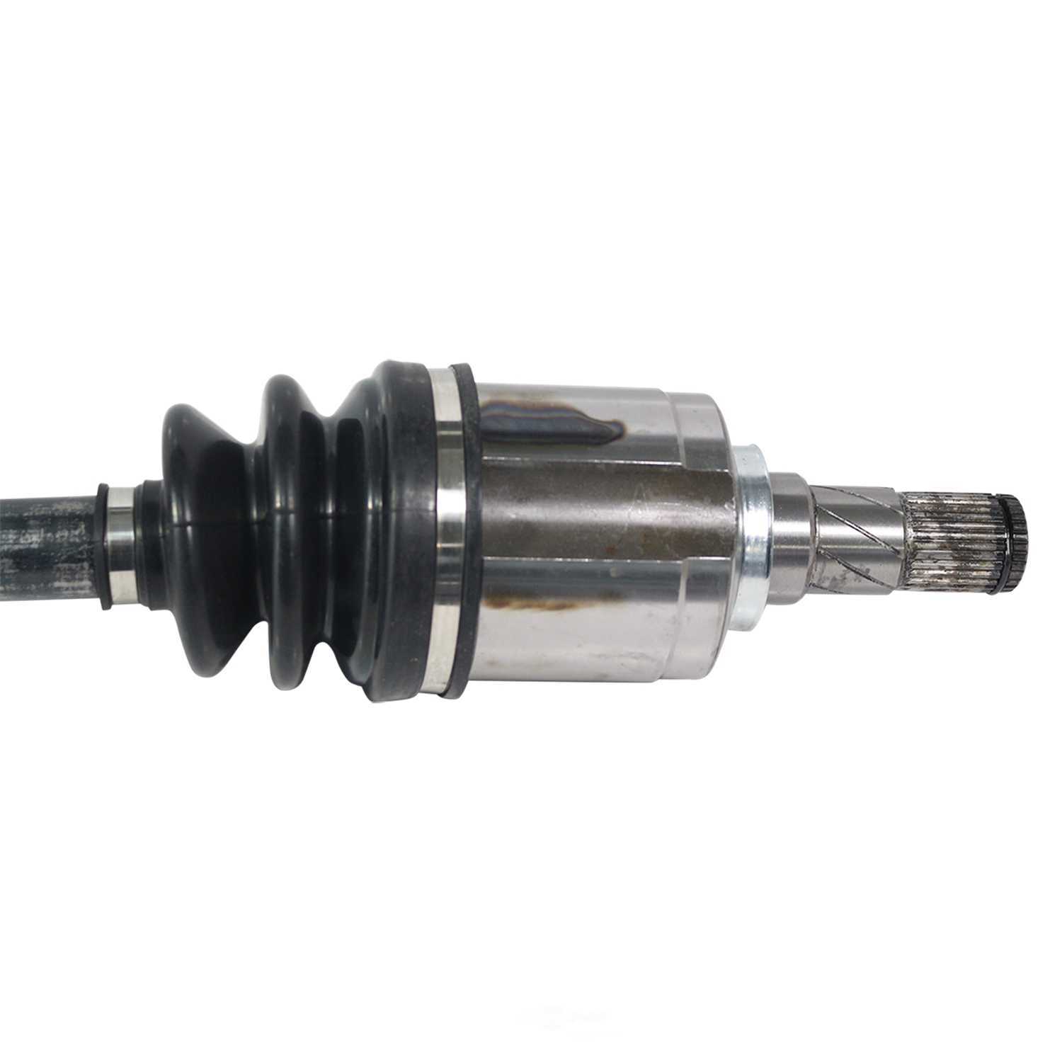 GSP NORTH AMERICA INC. - New CV Axle - AD8 - ncv39052