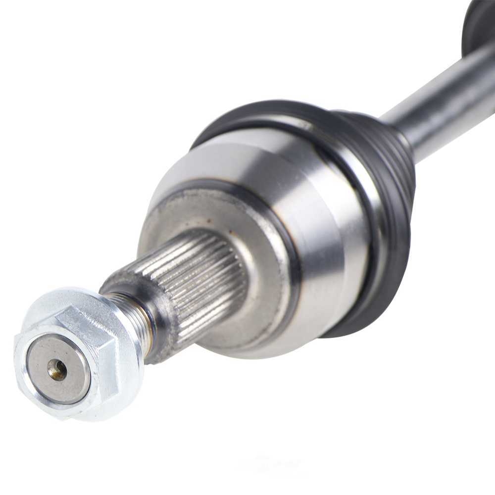 GSP NORTH AMERICA INC. - New CV Axle - AD8 - ncv10255