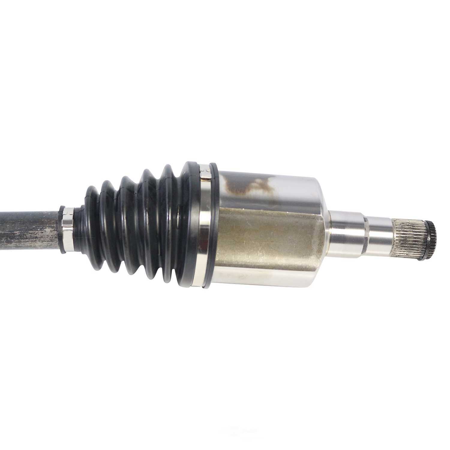 GSP NORTH AMERICA INC. - New CV Axle - AD8 - ncv10217