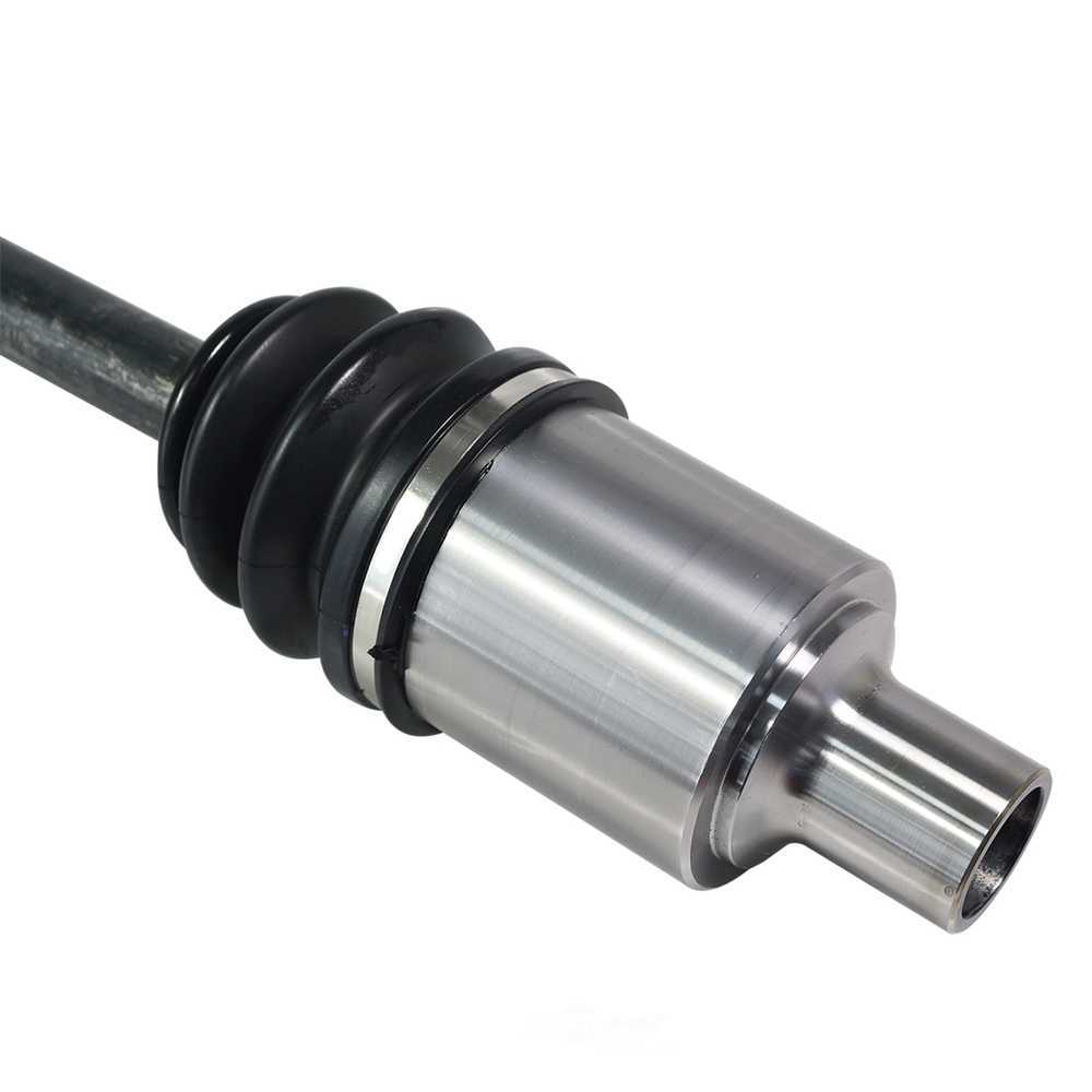 GSP NORTH AMERICA INC. - GSP CV Axle - AD8 - ncv82052