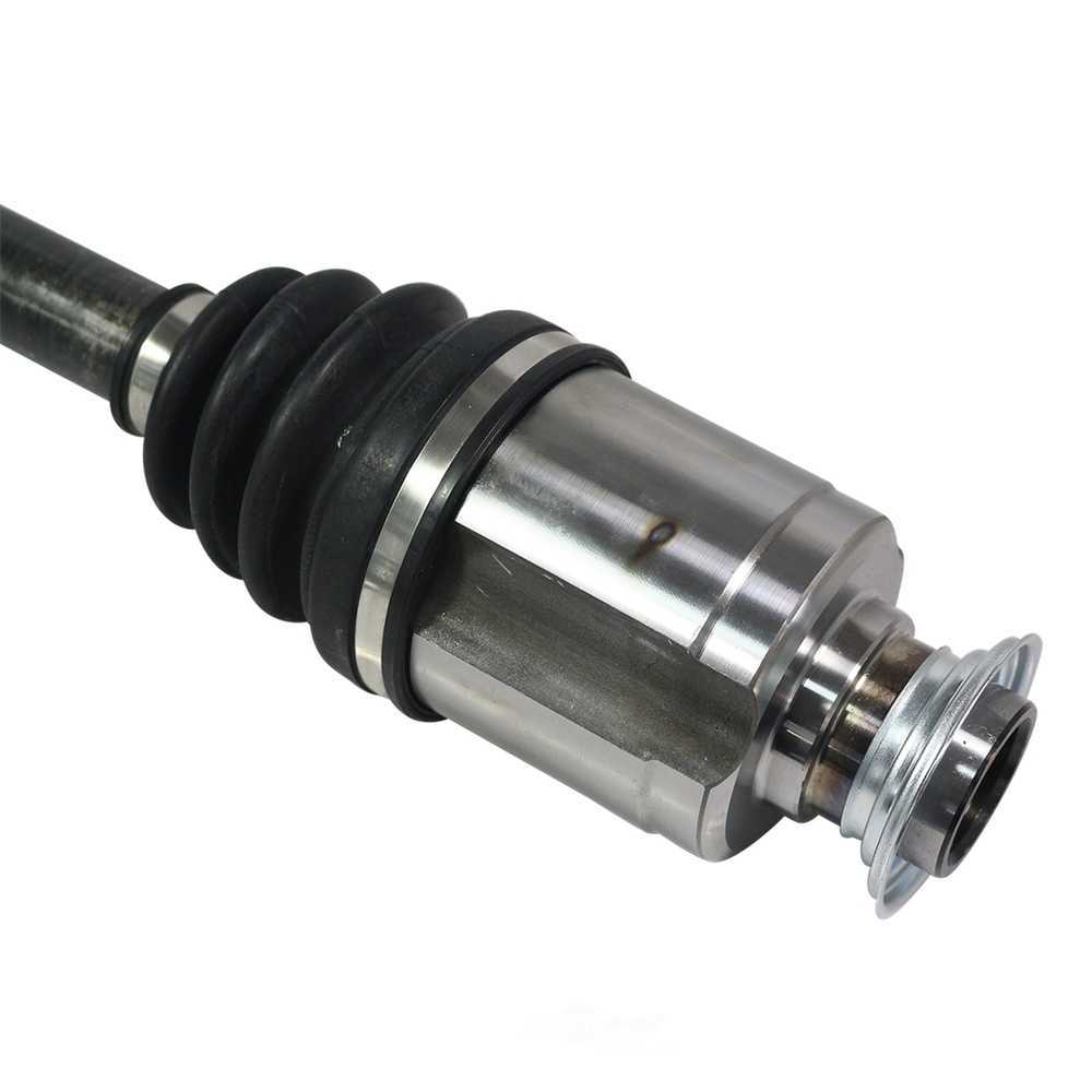 GSP NORTH AMERICA INC. - New CV Axle - AD8 NCV36178