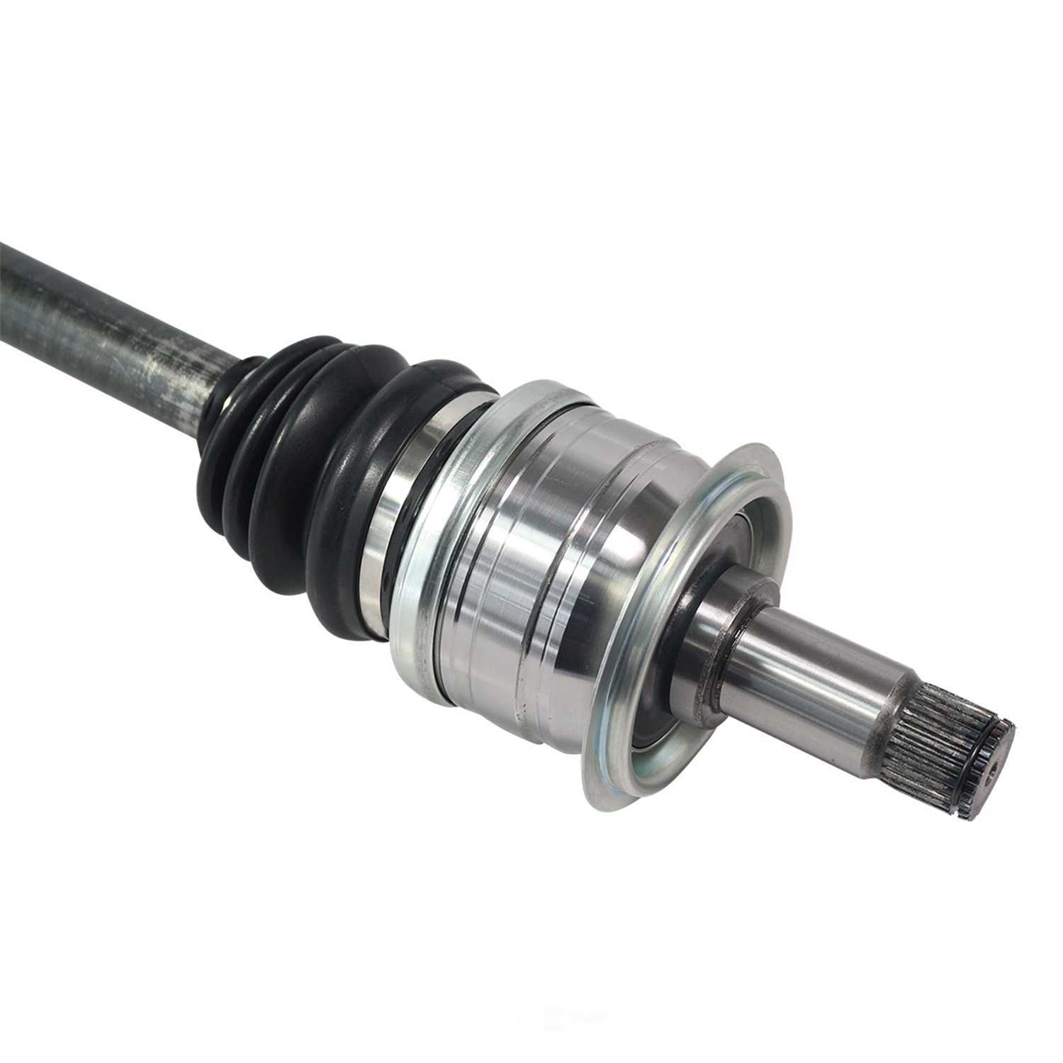 GSP NORTH AMERICA INC. - New CV Axle - AD8 - ncv12073