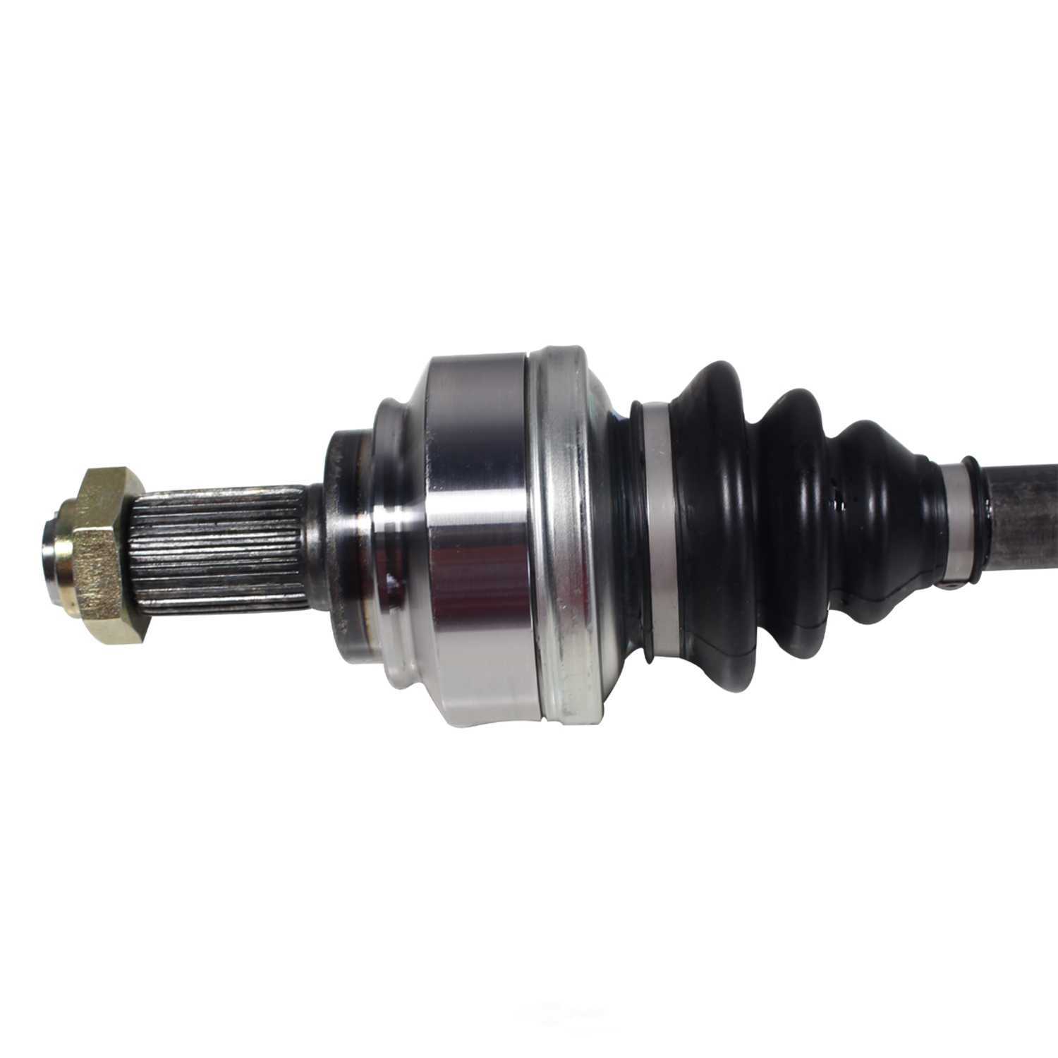 GSP NORTH AMERICA INC. - New CV Axle - AD8 NCV27925