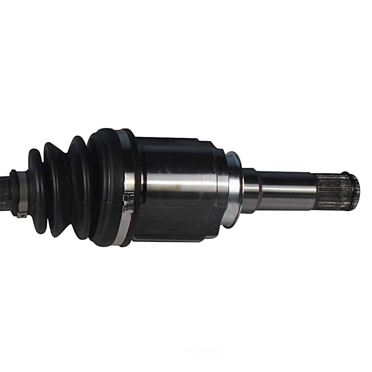 GSP NORTH AMERICA INC. - New CV Axle - AD8 - ncv10080