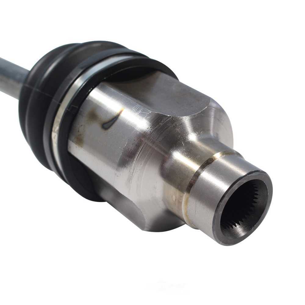GSP NORTH AMERICA INC. - New CV Axle - AD8 - ncv11538