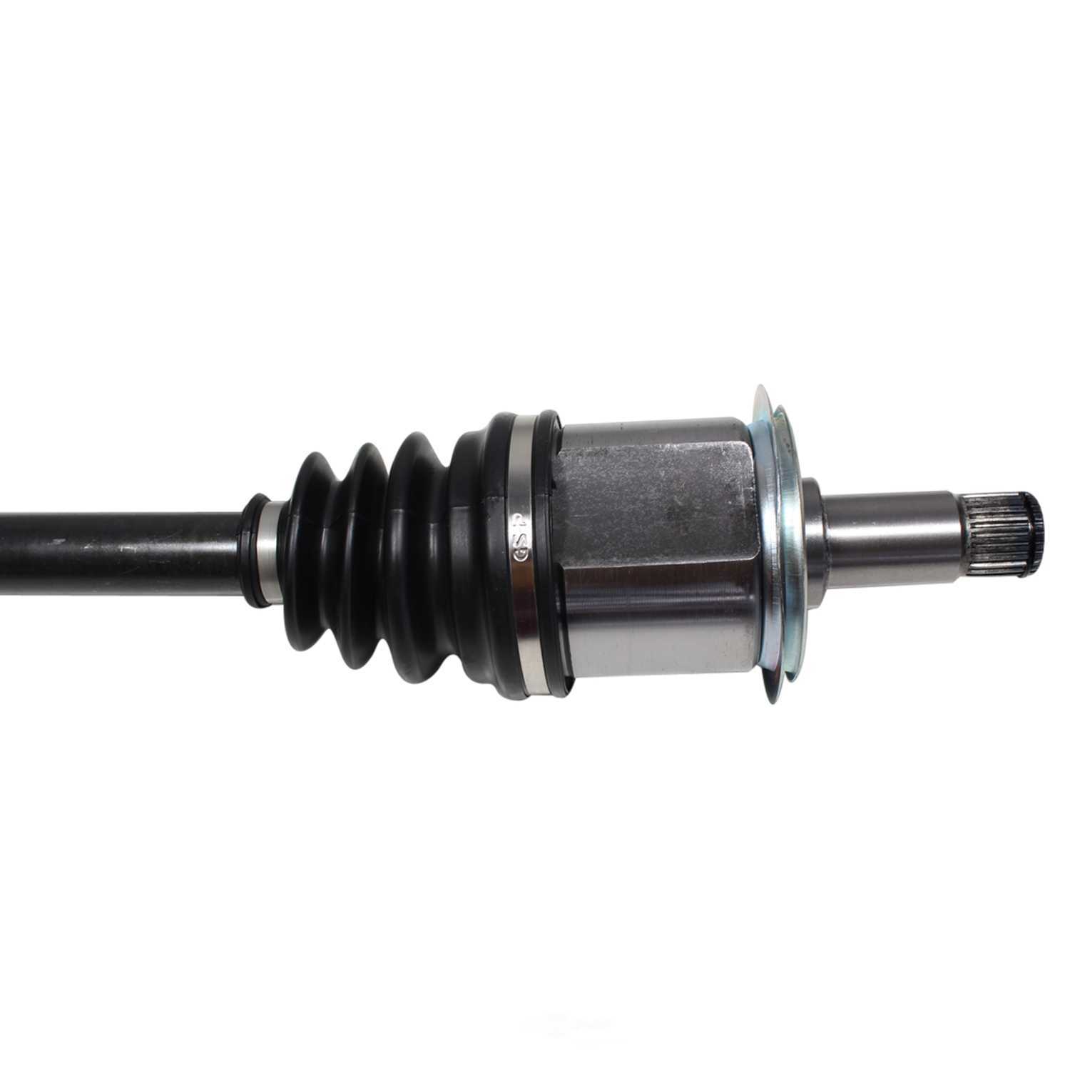 GSP NORTH AMERICA INC. - New CV Axle - AD8 - ncv12071