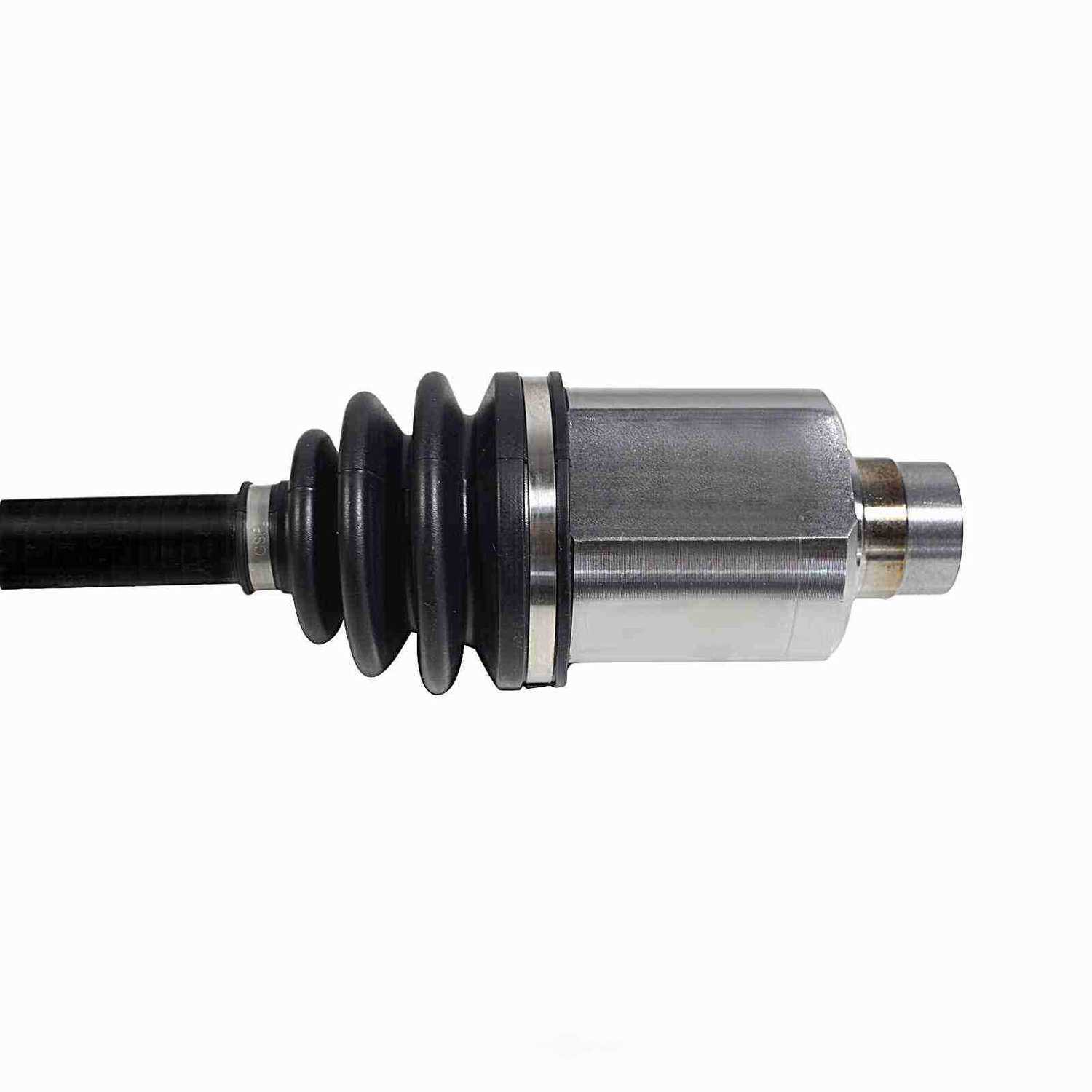 GSP NORTH AMERICA INC. - New CV Axle - AD8 - ncv36505