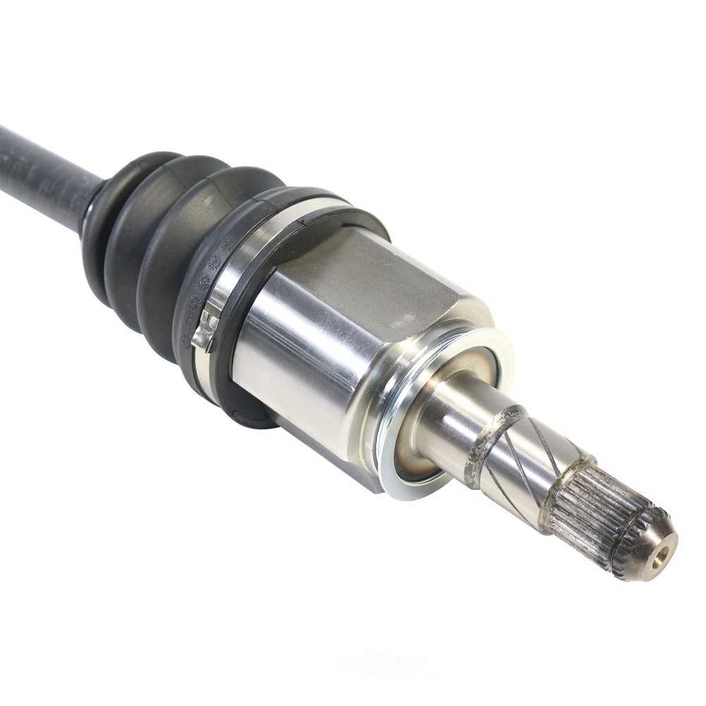 GSP NORTH AMERICA INC. - New CV Axle - AD8 - ncv39061