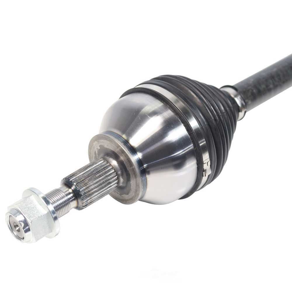 GSP NORTH AMERICA INC. - New CV Axle - AD8 - ncv11104