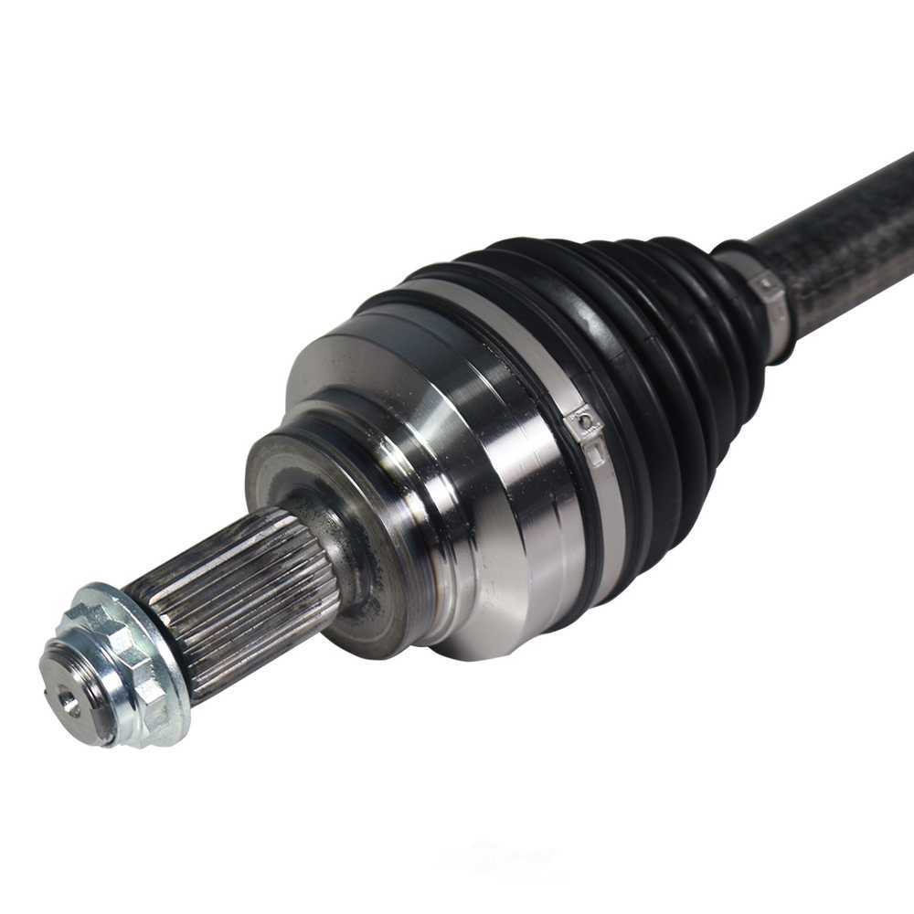 GSP NORTH AMERICA INC. - New CV Axle - AD8 NCV27022