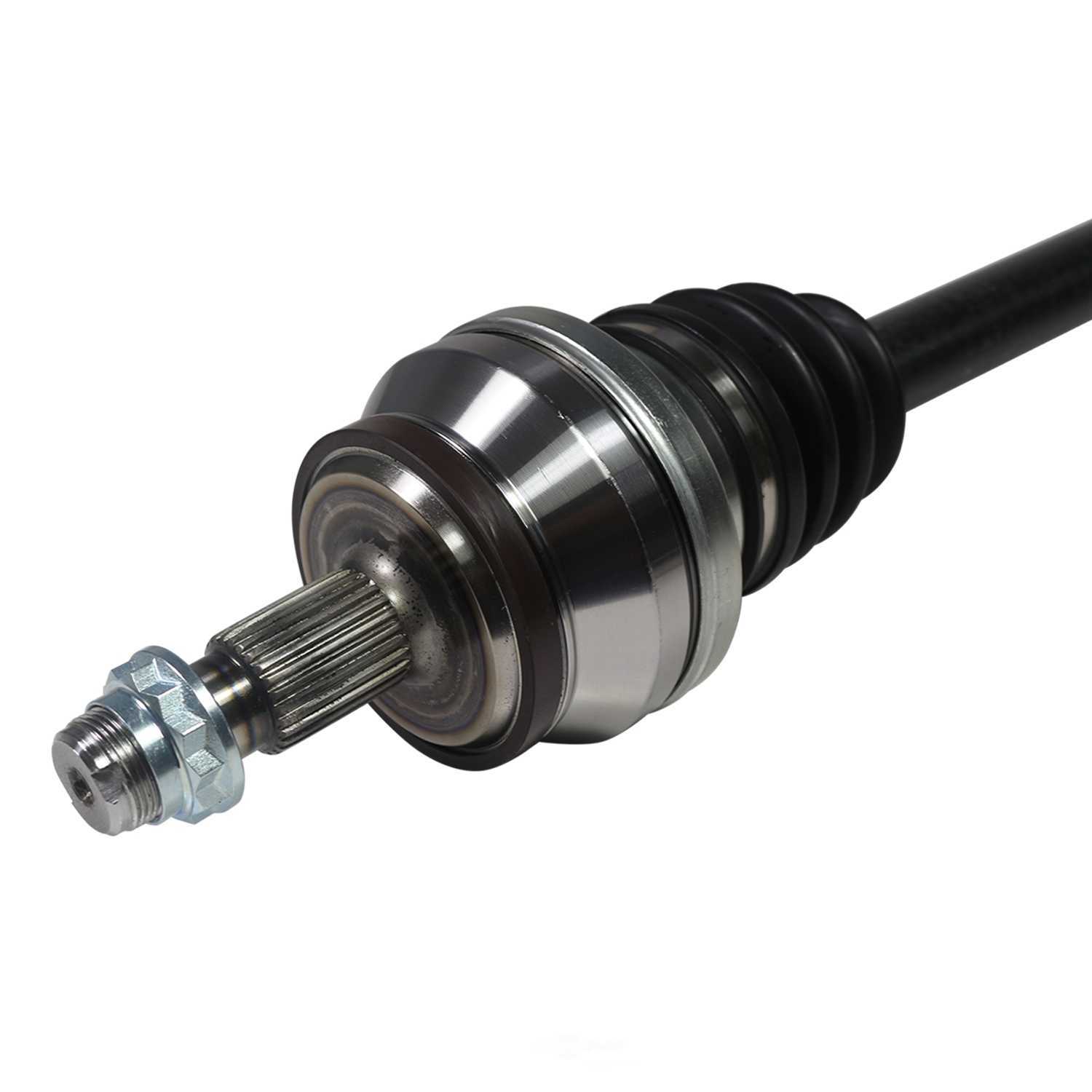GSP NORTH AMERICA INC. - New CV Axle (Rear) - AD8 NCV48032