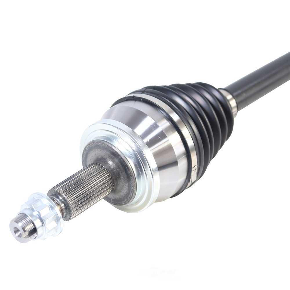 GSP NORTH AMERICA INC. - New CV Axle - AD8 NCV69262