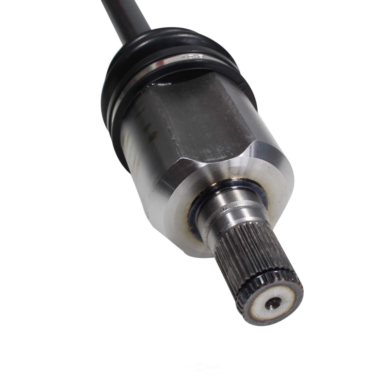 GSP NORTH AMERICA INC. - New CV Axle - AD8 NCV47578