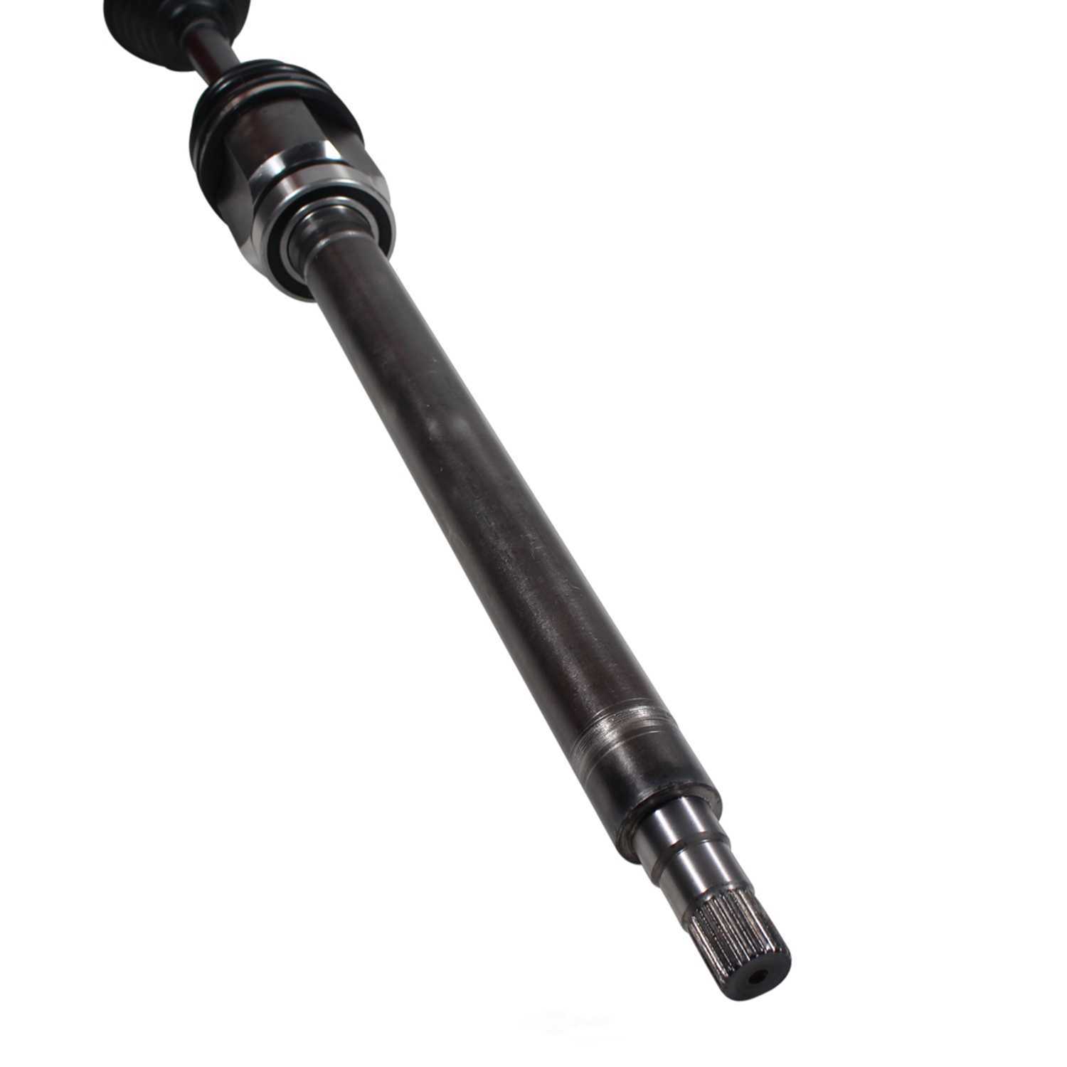 GSP NORTH AMERICA INC. - New CV Axle - AD8 NCV73523