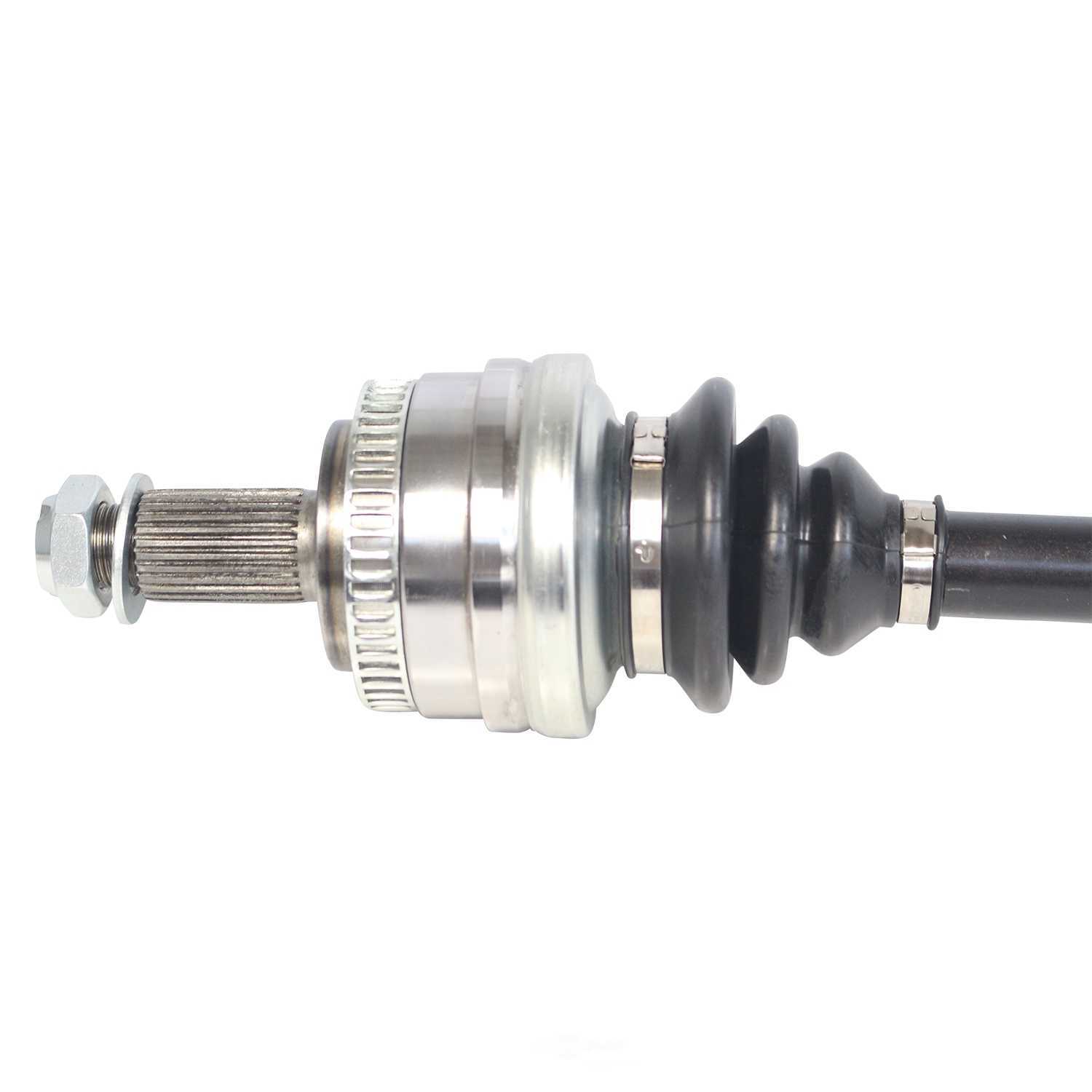 GSP NORTH AMERICA INC. - New CV Axle - AD8 NCV27905