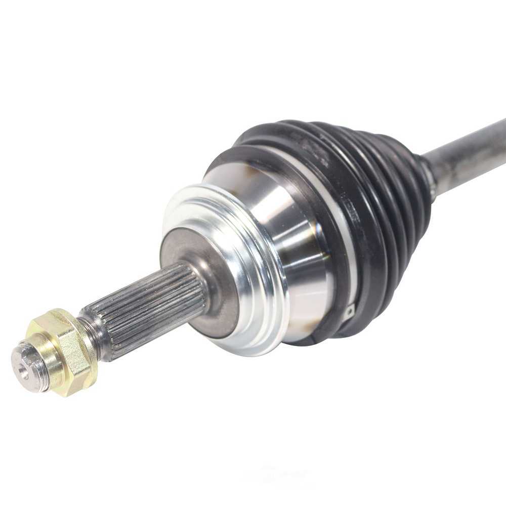 GSP NORTH AMERICA INC. - New CV Axle - AD8 NCV69540