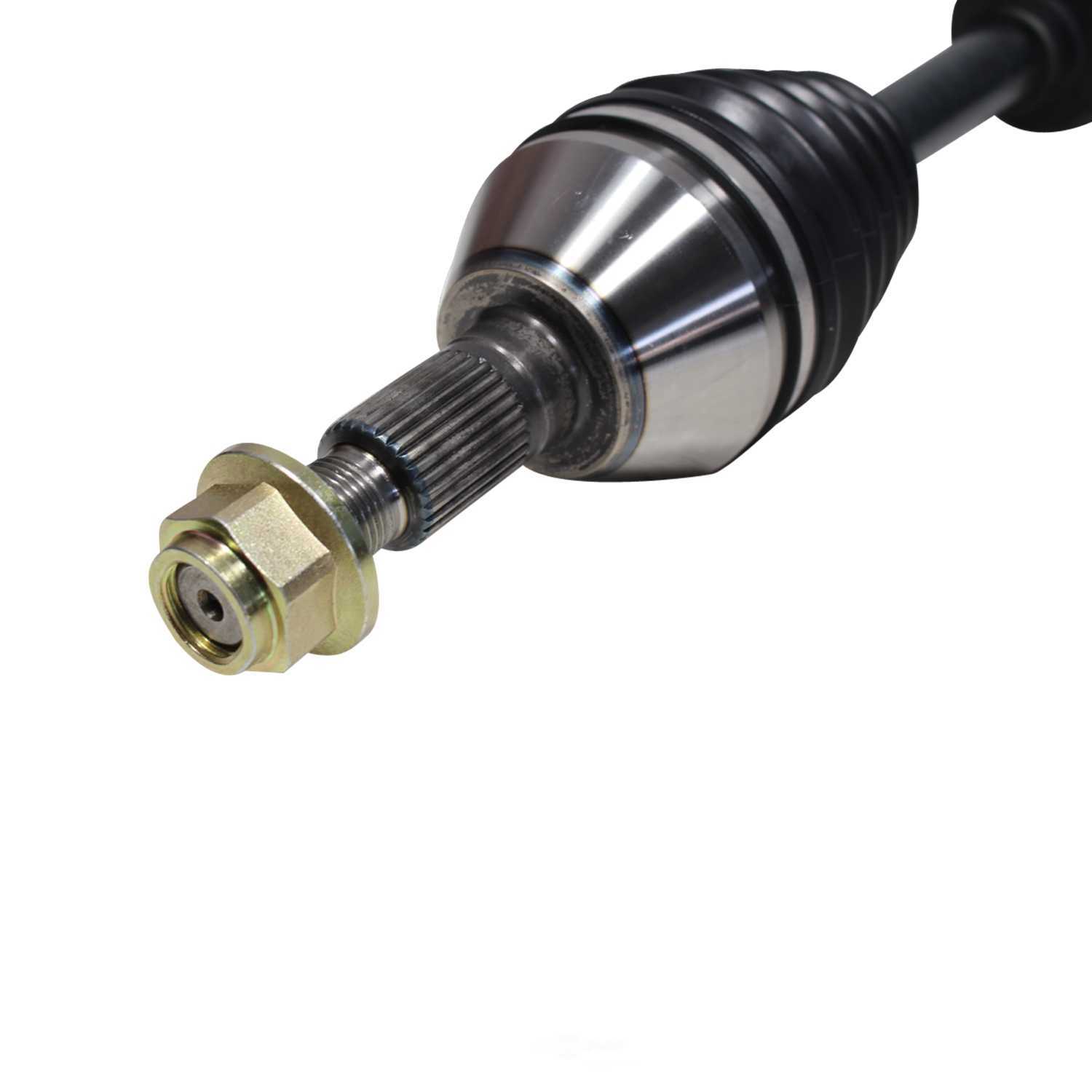GSP NORTH AMERICA INC. - New CV Axle (Front) - AD8 NCV10577